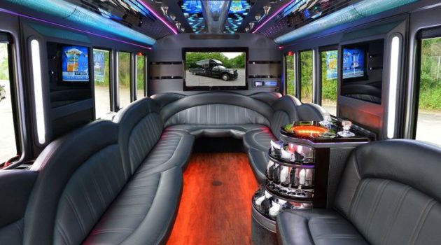 How Does a Limo Service Ensure Your Safety And Comfort?